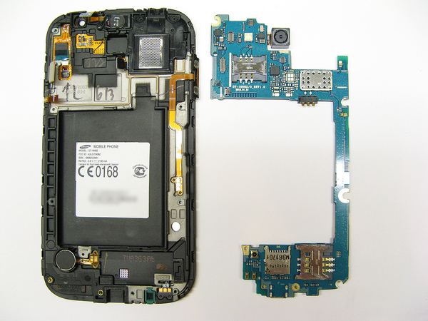Замена сенсорного стекла в Samsung Galaxy Grand I9082