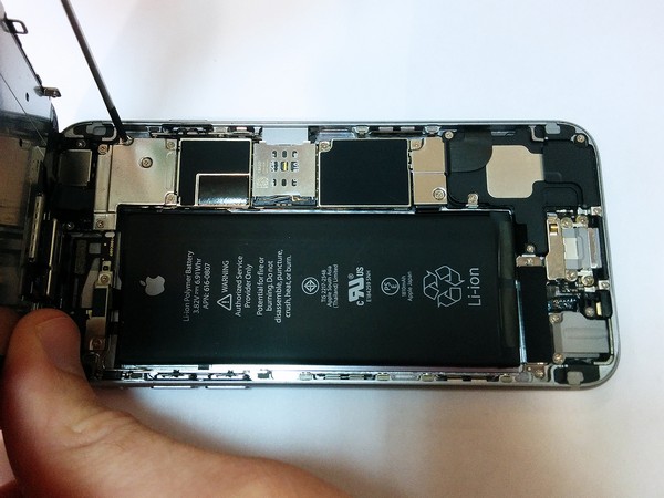 Замена дисплейного модуля в iPhone 6