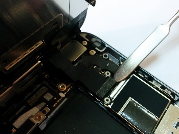 Замена дисплейного модуля в iPhone 6