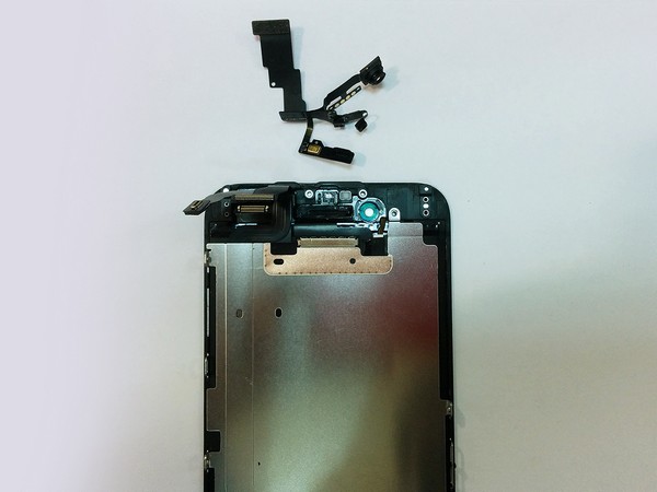Замена дисплейного модуля в iPhone 6