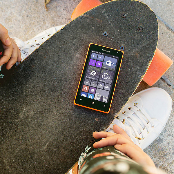 Обзор Microsoft Lumia 435 Dual Sim