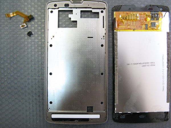 Разбор Philips Xenium W8510 и замена дисплейного модуля