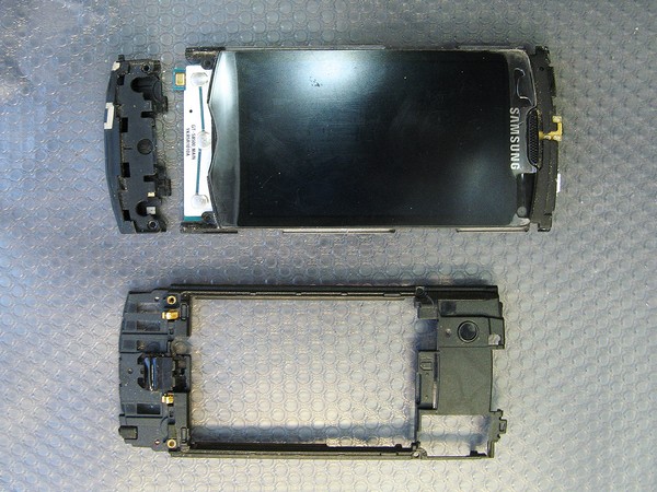 Разбор Samsung Wave GT-S8500