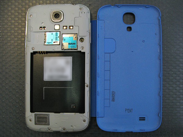 Замена модуля камеры и голосового динамика в Samsung Galaxy S4