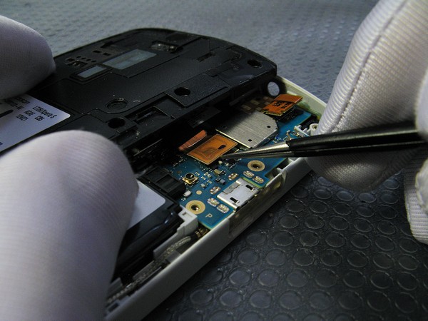 Замена динамика в Sony XPERIA S LT26i
